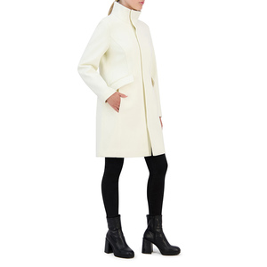 Manteau en laine ultra long de style européen pour femmes, design rembourré surdimensionné, coupe-vent décontracté, manteau d'hiver chaud et tendance - Product Image 3