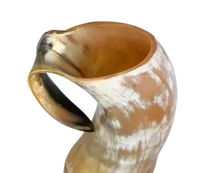 Mug en corne artisanal, écologique, pour la bière, idéal pour le camping, la randonnée et les activités de plein air, disponible au prix de gros - Product Image 5