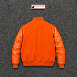 Maquette de veste universitaire orange moderne, vue avant, style Letterman, en laine, avec manches en cuir, design de vêtement d'extérieur, veste décontractée universitaire, ATHL - Product Image 6