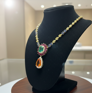 Collar Elegante con Perlas Amarillas y Gemas Multicolores en Plata de Ley 925 Chapada en Oro de 18K - Product Image 1