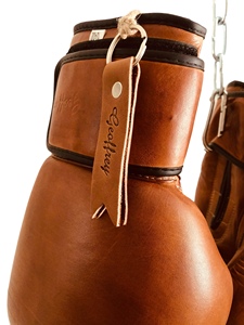 Guantes de Boxeo Profesionales de 12oz, Color Bronceado, Estilo Retro Clásico, 100% Cuero Vacuno, para Gimnasio, Entrenamiento Físico, Golpeo y Bolas de Velocidad - Product Image 4