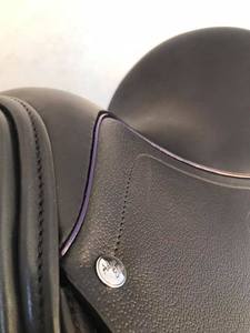 Couleurs sur mesure haute performance pour selles de cheval avec sélection de couleurs personnalisée, finition des bords durable et qualité professionnelle - Product Image 2