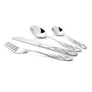 Couverts en métal pour une présentation artistique de la table, conçus pour favoriser des occasions de repas élégantes et une élégance durable à la maison - Product Image 5