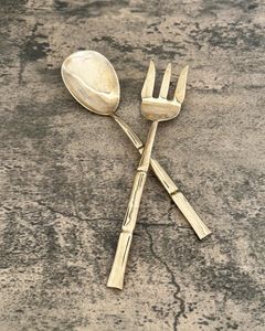 ชุดช้อนส้อมสลัดลายดอกไม้ทำมือจากสแตนเลสและทองเหลือง ดีไซน์ใบไม้ประดับทองหรูหรา สำหรับใช้ในบ้านและโรงแรม - Product Image 6