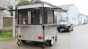Remorque alimentaire mobile de haute qualité, best-seller, construction en acier inoxydable, conception à 4 roues, garantie de 3 ans pour les snacks en France - Product Image 6