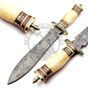Couteau de chasse Dogger en acier de Damas avec manche en os de chameau et garde en laiton, 13 pouces, fait main, qualité supérieure, lame fixe à tranchant aiguisé - Product Image 2