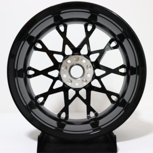 Rines Xywheel Personalizados Forjados en Negro Brillante con Diseño FF10 de 18 19 20 <span class=keywords><strong>21</strong></span> Pulgadas 5*112 66.6 para <span class=keywords><strong>Mercedes</strong></span> Clase <span class=keywords><strong>E</strong></span> <span class=keywords><strong>E</strong></span> AMG CLS S - Product Image 4