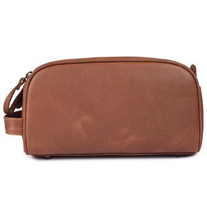 Sac de toilette en cuir véritable fait main, organiseur de cosmétiques, adapté aux hommes et aux femmes voyageurs, en vente à prix réduit. - Product Image 2