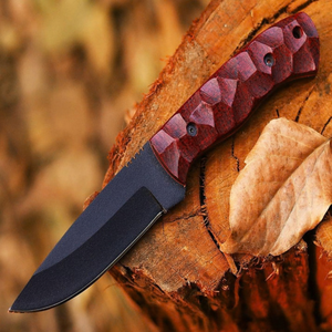 Cuchillo de Caza de Hoja Fija Negra con Mango Texturizado Marrón Rojizo, Hoja Afilada y Puntiaguda, Cuchillo Utilitario para Supervivencia y Campamento al Aire Libre - Product Image 1
