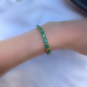 สร้อยข้อมือเงินชุบทองประดับมรกตธรรมชาติทรงรี ดีไซน์หรูหรา พร้อมอัญมณีสีเขียว ของขวัญประจำเดือนพฤษภาคมสำหรับผู้หญิง - Product Image 6