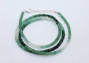 Nueva llegada hecha a mano 3MM Natural sombreado Esmeralda facetado Rondelle collar piedra cuentas regalo para ella - Product Image 4