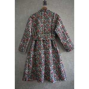 Kimono en coton matelassé fait main indien pour femme, longue robe de bain, robe bohème, col en V, fermeture à cordon, séchage rapide, respirant - Product Image 5