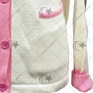 Suéter tejido cárdigan de estilo universitario personalizado de invierno para hombres y mujeres - Product Image 4