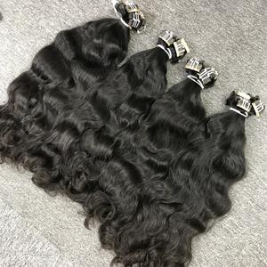 Extensiones de cabello ondulado con cinta natural, cabello humano vietnamita de 10-32 pulgadas con cinta de sensación de mano suave en extensiones - Product Image 6