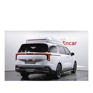 Kia Carnival 2024, Limusina de Techo Alto, 9 Pasajeros, Gasolina, Caja de Cambios Automática, Asientos de Cuero, Cámara Trasera, 67,677 km - Product Image 2