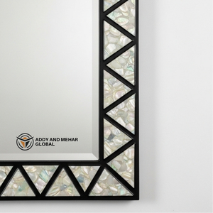 Espejo de Pared Rectangular de Lujo con Incrustaciones de Madreperla, Espejo Decorativo Hecho a Mano con Incrustaciones de Conchas y Marco Geométrico Negro - Product Image 4