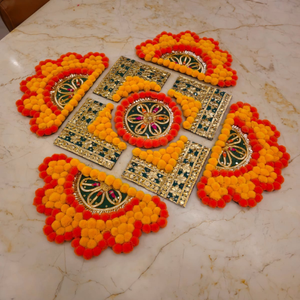 Rangoli de sol de luxe en Kundan et Gota Patti |   Décorations de mariage indiennes ethniques réutilisables |   Centre de table style Marigold pour la salle de prière - Product Image 4