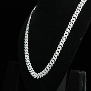 Cadena Cubana Hip Hop Iced Out con Micro Pavé de Moissanita y Diamantes, Cadena Cubana de Acero Inoxidable, Joyería de Lujo para Hombres y Mujeres - Product Image 4