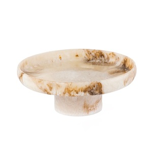 Bol décoratif sur piétement en résine design, à motif tourbillonnant unique, pour dattes, chocolats, bonbons, desserts et comme plateaux de service - Product Image 1