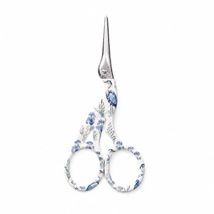 Tijeras de bordado y punto de cruz Blue Heron Garden, estilo grulla, de 4 pulgadas, de acero inoxidable, con punta afilada, para cortar hilos con precisión. - Product Image 1