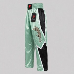 Pantalon de kick-boxing haut de gamme avec design flexible, tissu respirant et excellente durabilité pour l'entraînement quotidien - Product Image 3