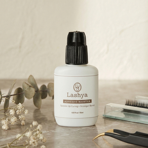 [Lashya] Potenciador de Pegamento para Pestañas 15ml, Calidad Consistente, Venta al por Mayor, Acelerador Profesional de Adhesivo para Pestañas - Product Image 1