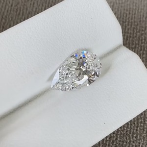 Diamante Sintético Cultivado en Laboratorio de 2.05 Ct, Corte Pera, Certificado IGI, Diamante Suelto Blanco E VS1 para Joyería - Product Image 3