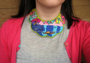 Collier de broderie de perles traditionnelles Bijoux colorés et artisanaux Parfait pour les vêtements ethniques et les soirées - Product Image 6