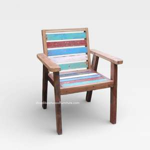 Chaise en bois de bateau récupéré couleur naturelle avec accoudoirs et dossier pour jardin, terrasse, extérieur et intérieur – Meuble démontable - Product Image 1