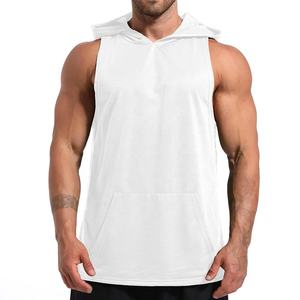 Sudadera sin mangas para hombre con cuello alto y logo frontal, ideal para fitness y entrenamiento en el gimnasio. - Product Image 6