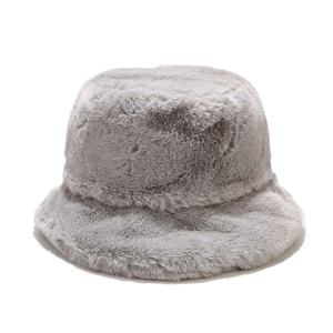 Gorro de Invierno de Primera Clase, Gorro de Piel Vintage para Mujer, Gorro de Piel Personalizado, Gorro de Invierno 2026, Gorro de Piel Esponjoso - Product Image 2