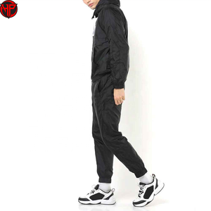 Chaqueta Deportiva Cortavientos de Alta Calidad para Hombre con Logotipo Personalizado para Entrenamiento y Jogging en Invierno, Chaqueta Deportiva de Nailon Personalizada - Product Image 3