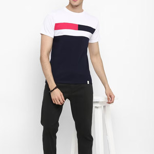 Camiseta para Hombre, Nueva Colección 2026 |   Diseño de Impresión Vertical Único |   Tela Suave de Alta Calidad |   Venta al por Mayor de Ropa de Secado Rápido en Tallas Grandes - Product Image 4