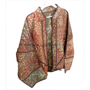 เสื้อแจ็คเก็ตผ้าฝ้ายพิมพ์ลายบาติก แขนสามส่วน ทรงหลวม ระบายอากาศได้ดี เป็นมิตรกับสิ่งแวดล้อม เหมาะสำหรับใส่ในฤดูใบไม้ผลิและฤดูใบไม้ร่วง - Product Image 3