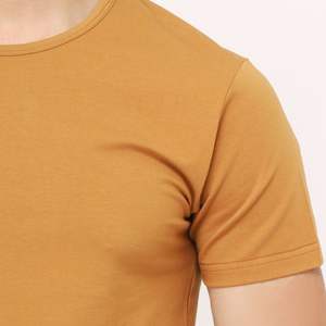 เสื้อยืดผู้ชายไนลอน 100% แบบสั่งทำพิเศษ แขนสั้น คุณภาพสูง ดีไซน์ลำลอง คอกลม รับผลิตแบบ OEM ODM - Product Image 4