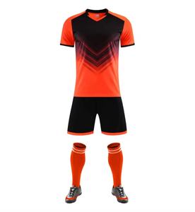 Maillot de football professionnel personnalisé, respirant et léger pour hommes, service OEM disponible, logo personnalisé, manches courtes - Product Image 6