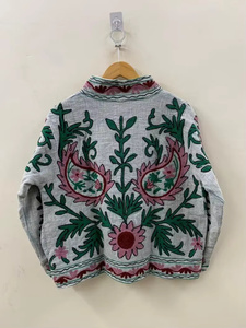 Chaqueta Bomber Unisex Hecha a Mano, Vibrante, de Terciopelo y Algodón Tejido, con Estampado Floral Bohemio, Cierre de Cremallera, para Otoño - Product Image 2