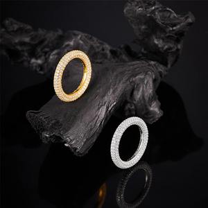 Anillo de Moissanita Clásico de Corte Redondo de Calidad de Exportación, Plata 925, Anillo de Compromiso, Promesa o Boda, Joyería Fina, Regalo para Mujer, en Venta - Product Image 3