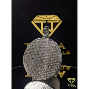 Pendentif rond personnalisé avec nom, entièrement serti de diamants Moissanite VVS, en argent sterling 925, bijoux Hip Hop par Trisha Jewels - Product Image 5