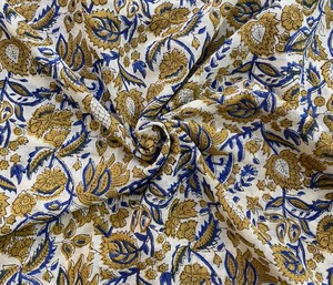Best Selling Popular Soft Lady Design Cotton Lightweight Quick Dry Summer Beach <b>Scarves</b> Comfortable Printed Custom Logo Printing - Product Image 4