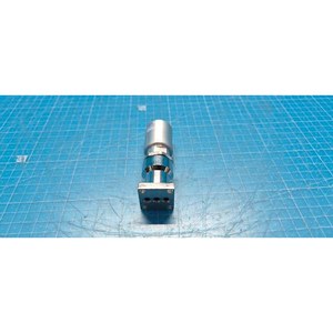 Relais à semi-conducteurs à quatre sorties Teledyne SQ24D25, utilisé comme pièce détachée d'équipement semi-conducteur d'occasion - Product Image 2