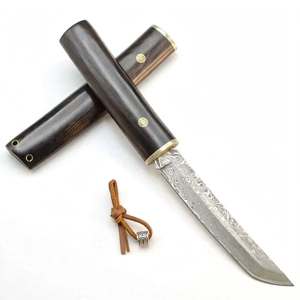 Cuchillo utilitario de precisión hecho a mano con hoja de acero Damasco Raindrop, mango de madera de ébano oscuro, collarín de latón y funda de madera. - Product Image 2
