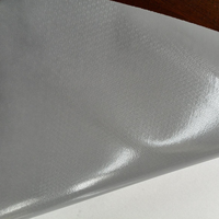 Vinyle gris imprimable anti-bulles pour la fabrication en gros, rouleau de vinyle auto-adhésif gris sans bulles pour matériaux d'impression