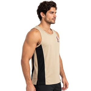 Débardeur de sport personnalisé pour homme, tissu respirant et léger, anti-transpiration, confortable pour la gym - Product Image 4