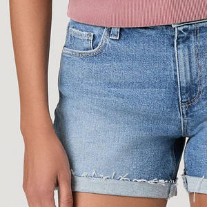 Shorts au design minimaliste, look simple et épuré, tissu doux, pour un usage quotidien décontracté, haute qualité à prix abordable, design pour les loisirs en plein air. - Product Image 3