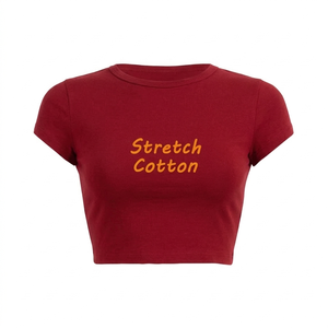 Camiseta corta roja personalizada para mujer, ajustada, de manga corta, informal, de verano, suave, transpirable, de poliéster, básica, a la moda. - Product Image 1