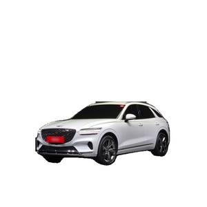 Genesis GV70 2024 2.5T Gasolina 2WD 11,648 km Caja de Cambios Automática Asientos de Cuero Volante a la Izquierda con Cámara Trasera - Product Image 1