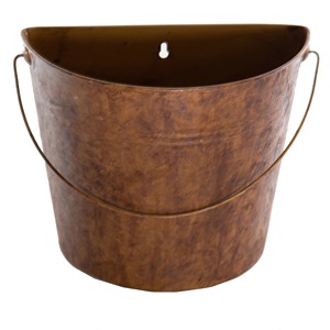 Jardinière suspendue en métal rustique avec insert en fibre de coco pour fleurs et plantes vertes, fixation murale - Product Image 2