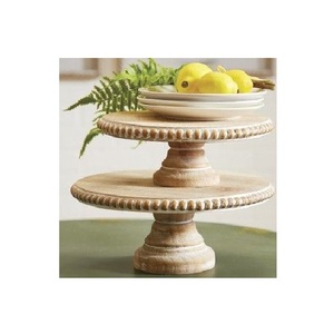 Support à gâteau élégant en bois fait main pour gâteaux d'anniversaire, gâteaux de mariage et présentations de desserts - Product Image 5