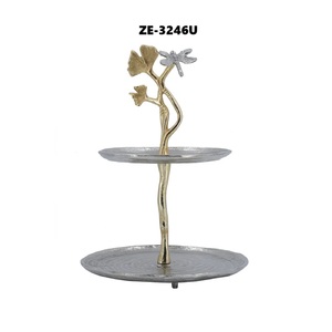 Elegante Soporte para Servir Postres Hecho a Mano para Buffet de Hotel de Lujo, Molde para Pastel de Metal Hecho a Mano, Decorativo de Varias Capas de Aleación de Zinc - Product Image 1